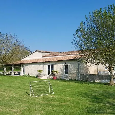 Domaine De Pegon Σπίτι διακοπών Saint-Pierre-d'Amilly
